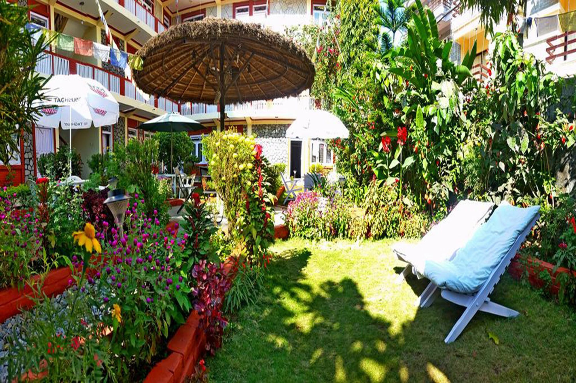 Hotel Angel Pokhara Exterior foto